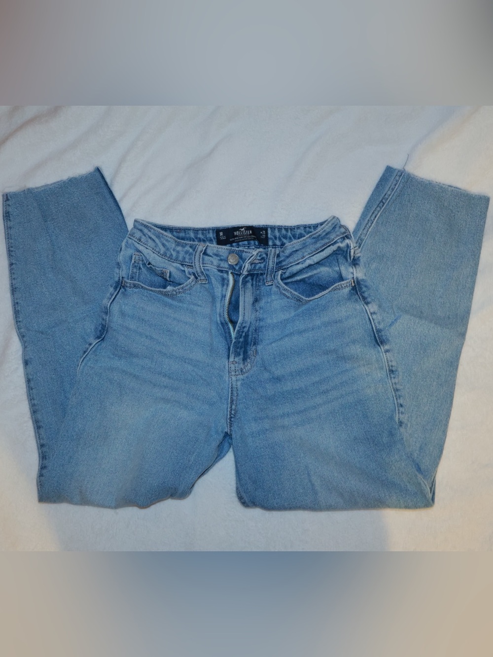 Hollister Blue High-Rise Women's Jeans